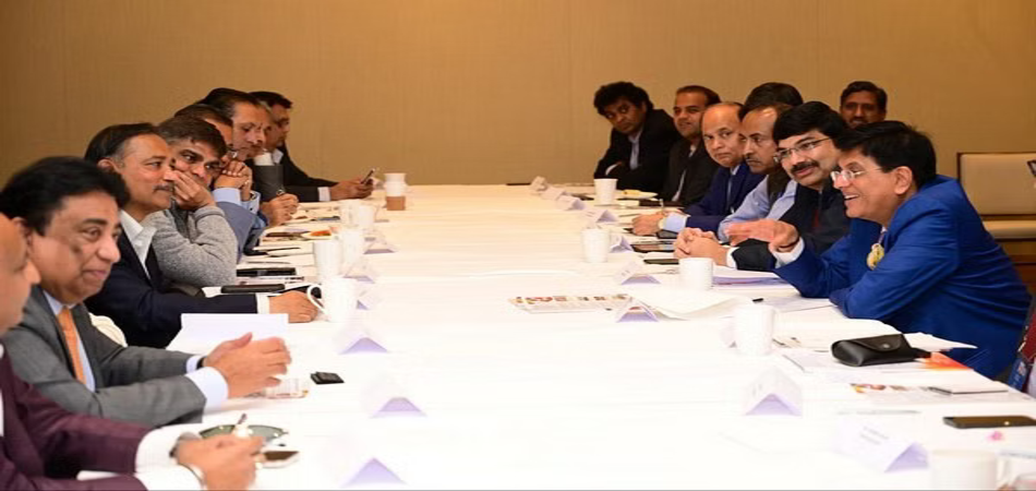 Piyush Goyal interacting with Silicon Valley entrepreneurs