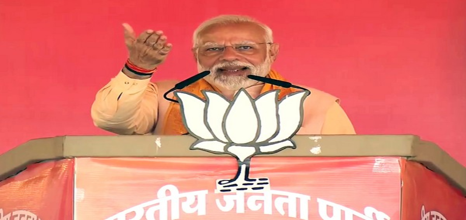 Prime Minister Narendra Modi addressing the people on Uttarakhand Foundation Day